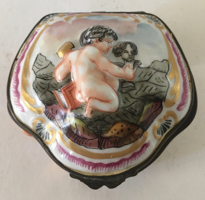 Antique Naples Capodemonte porcelain pill box putti hand painted - perfect